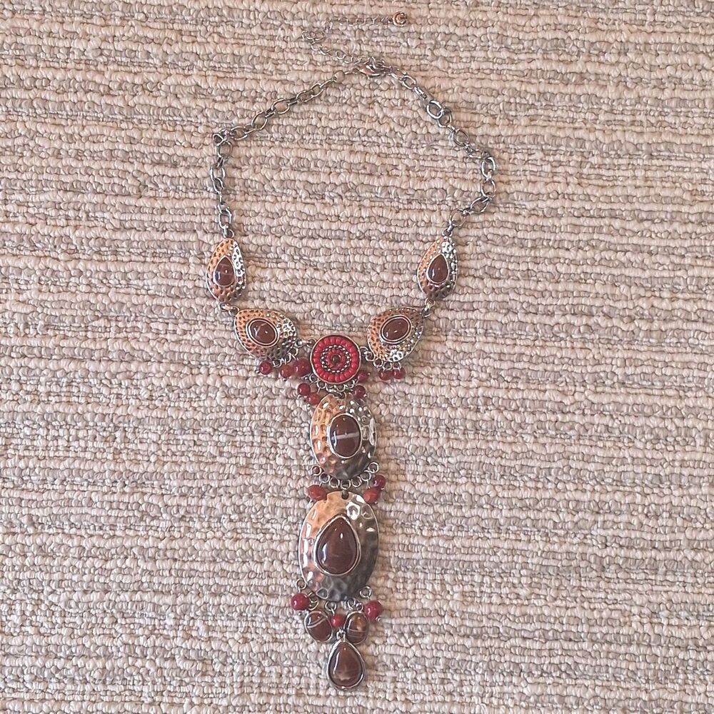 C 1946 Silver Tone Red Brown Stone Beaded Boho Hammered Drop Statement Necklace